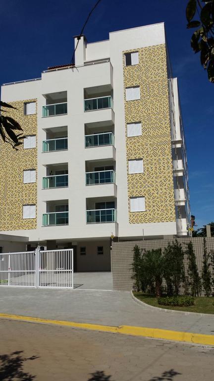 Cosy flat Apartment Убатуба Екстериор снимка